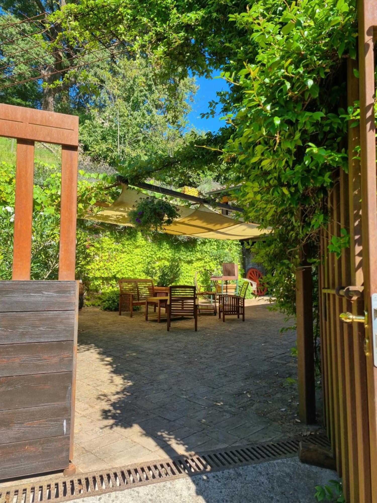 Casa Zia Cianetta Residenza Di Campagna Guest House Capodacqua  Bagian luar foto