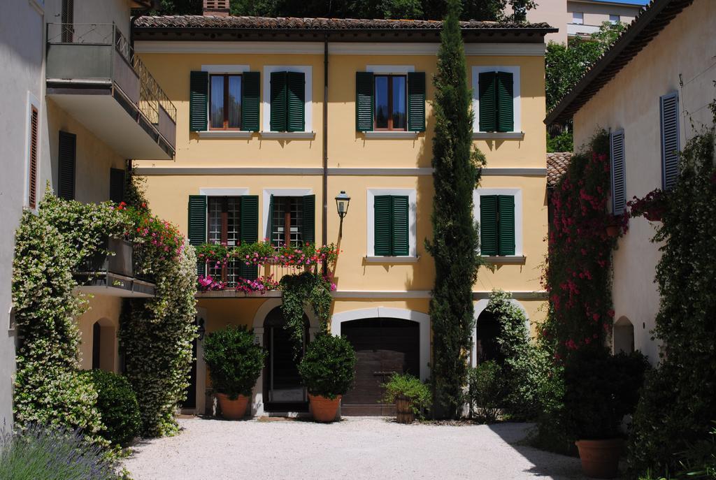 Casa Zia Cianetta Residenza Di Campagna Guest House Capodacqua  Bagian luar foto