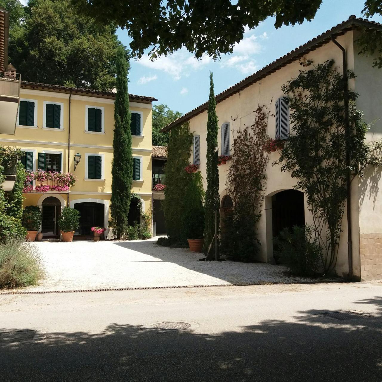 Casa Zia Cianetta Residenza Di Campagna Guest House Capodacqua  Bagian luar foto