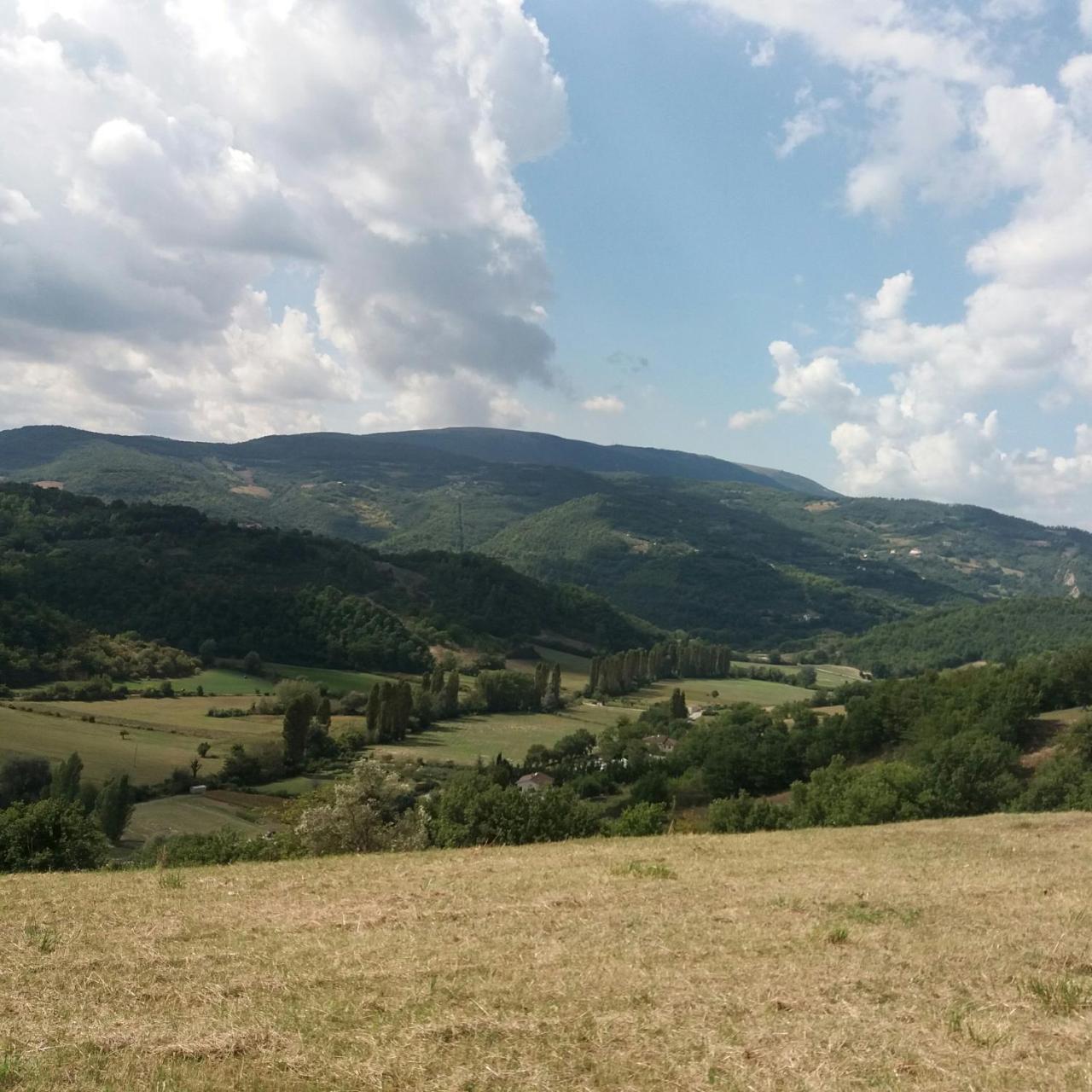 Casa Zia Cianetta Residenza Di Campagna Guest House Capodacqua  Bagian luar foto