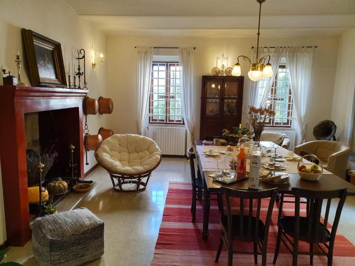 Casa Zia Cianetta Residenza Di Campagna Guest House Capodacqua  Bagian luar foto